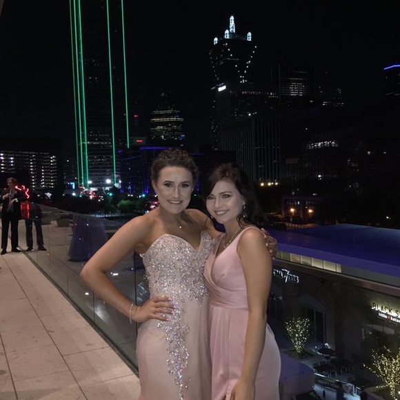 Amazing light pink dress - Picture 2 of 6